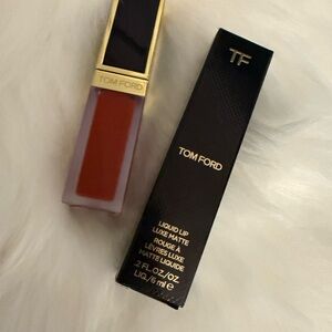 Tom Ford Liquid Lip Luxe Matte - #133 Scarlet Stiletto